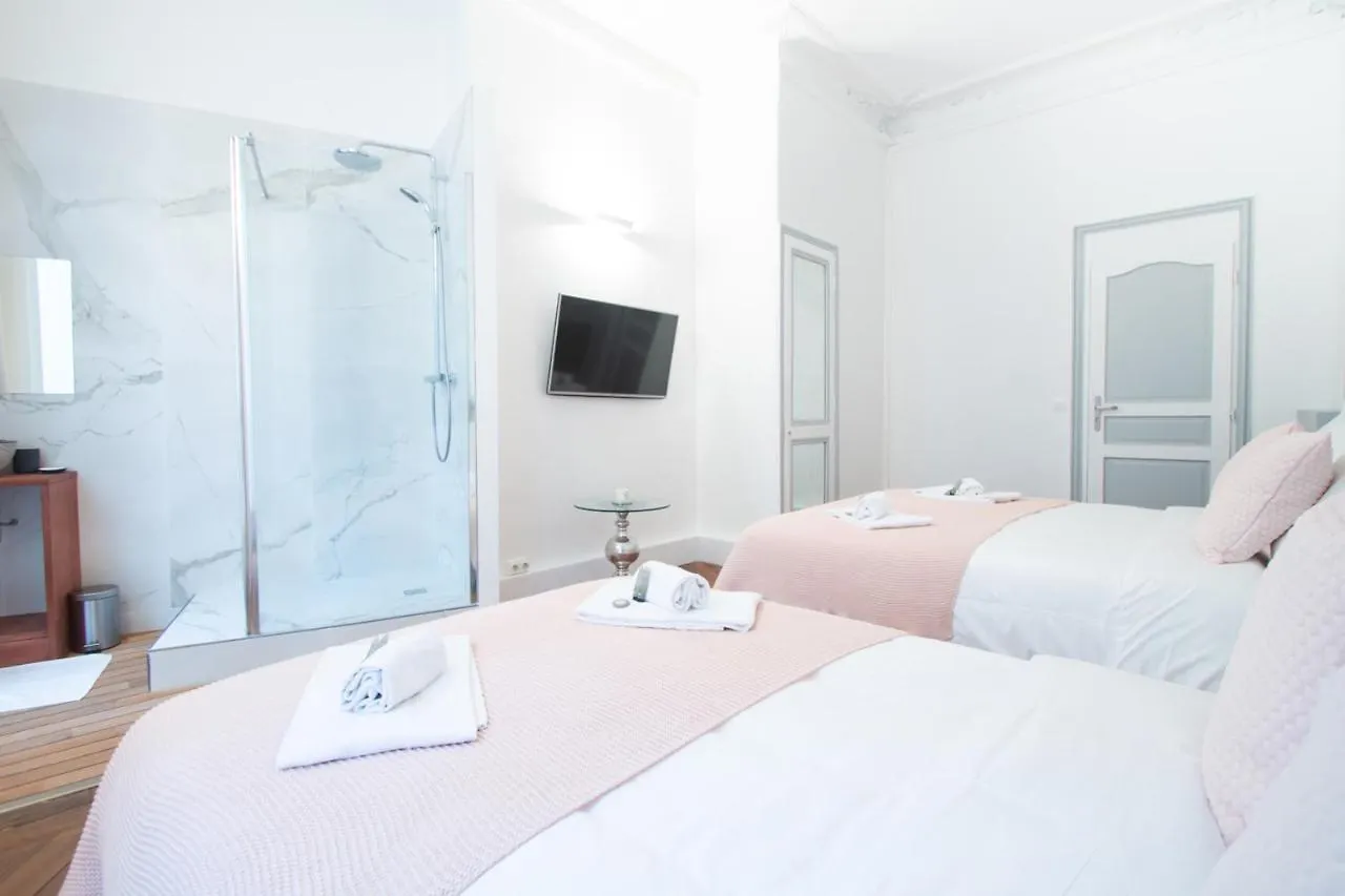 Dreamyflat - Champs Elysees Aparthotel Paris